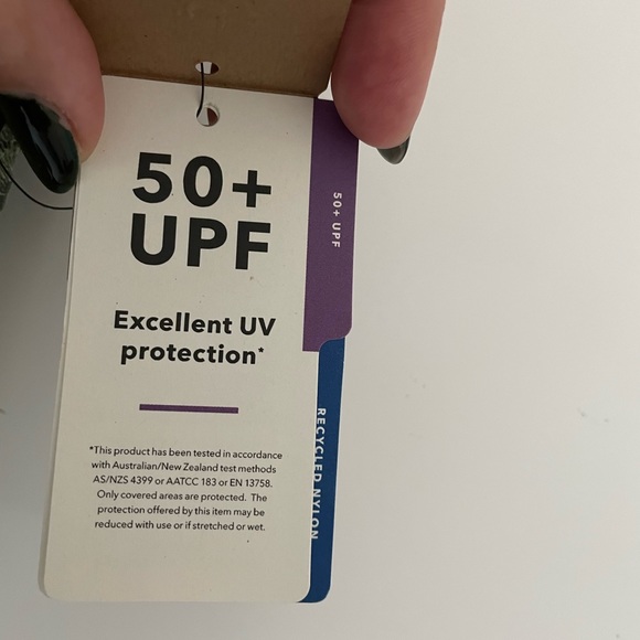 Patagonia Kids bucket hat (size 6 Months) - Picture 4 of 4